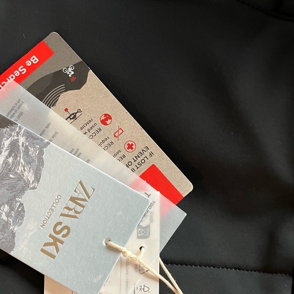 NWT ZARA COLLECTION recco Technical pants with water and wind resistant fabric. - Picture 8 of 11